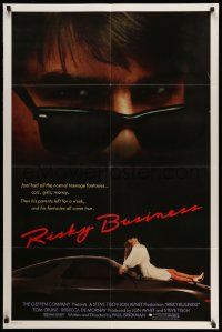 2t762 RISKY BUSINESS int'l 1sh '83 classic close up image of Tom Cruise in cool shades!