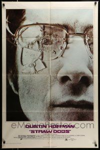 2t883 STRAW DOGS 1sh '72 directed by Sam Peckinpah, c/u of Dustin Hoffman w/broken glasses