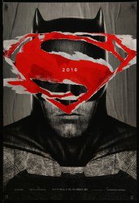 2z077 BATMAN V SUPERMAN teaser DS 1sh '16 cool close up of Ben Affleck in title role under symbol!