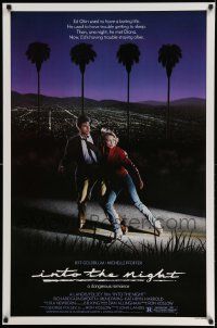 2z411 INTO THE NIGHT 1sh '85 cool image of Jeff Goldblum & Michelle Pfeiffer on the run!