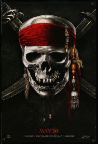 2z587 PIRATES OF THE CARIBBEAN: ON STRANGER TIDES teaser DS 1sh '11 skull & crossed swords!