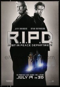 2z615 R.I.P.D. teaser DS 1sh '13 Ryan Reynolds & Jeff Bridges with glowing guns!