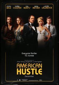 3c299 AMERICAN HUSTLE DS bus stop '13 Christian Bale, Cooper, Amy Adams, Jennifer Lawrence!