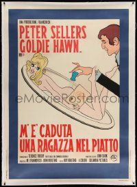3d296 THERE'S A GIRL IN MY SOUP linen Italian 1p '71 different art of Sellers & naked Hawn, rare!