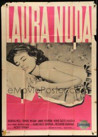 3p679 LAURA NUDA Italian 1p '61 close up of sexy naked bad girl Gerogia Moll laying down!