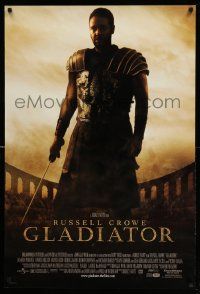3r713 GLADIATOR DS 1sh '00 Ridley Scott, cool image of Russell Crowe in the Coliseum!
