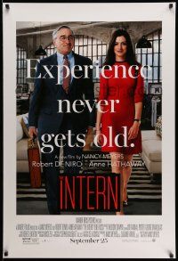 3r932 INTERN advance DS 1sh '15 great image of sexy Anne Hathaway and Robert De Niro!