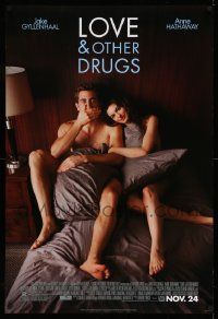 3s124 LOVE & OTHER DRUGS style A advance DS 1sh '10 Jake Gyllenhaal, Anne Hathaway naked in bed!