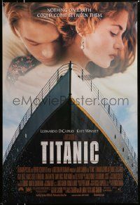 3s802 TITANIC DS 1sh '97 Leonardo DiCaprio, Kate Winslet, directed by James Cameron!
