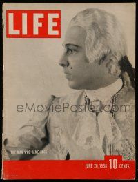 4a314 LIFE MAGAZINE magazine June 20, 1938 portrait of Rudolph Valentino as Monsieur Beaucaire!