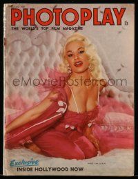 4a384 PHOTOPLAY magazine August 1958 sexiest Mamie Van Doren in nightgown on bed!