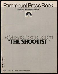 4a891 SHOOTIST pressbook '76 best Richard Amsel artwork of cowboy John Wayne & cast!