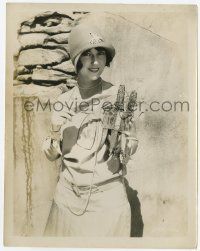 4d289 FAY WRAY 8x10.25 still '29 w/African native's triple knife holder making The Four Feathers!