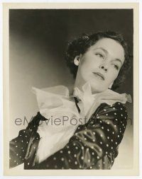 4d414 MAUREEN O'SULLIVAN 8x10.25 still '40s great head & shoulders portrait wearing polka dots!