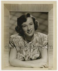 4d439 PHYLLIS THAXTER 8.25x10.25 still '40s great framed smiling portrait of the pretty actress!