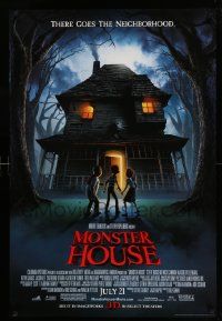 4k633 MONSTER HOUSE advance DS 1sh '06 there goes the neighborhood, see it in 3-D!