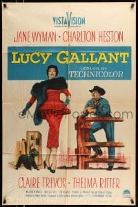 4p502 LUCY GALLANT 1sh '55 full-length image of sexy Jane Wyman walking dog, plus Charlton Heston!