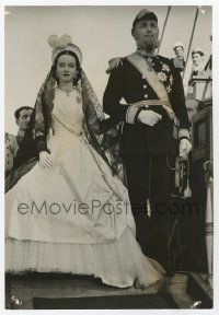 4s126 JUAREZ deluxe 7.75x11.5 still '39 Bette Davis as Empress Carlotta & Aherne by Elmer Fryer!
