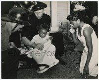 4s269 REAL STUCK 11.25x14 news photo '50s policeman & fireman free black toddler from toilet!