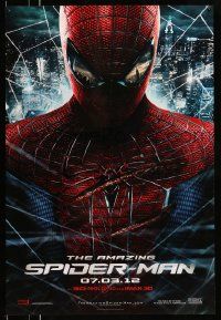 4w046 AMAZING SPIDER-MAN teaser DS 1sh '12 portrait of Andrew Garfield in title role over city!