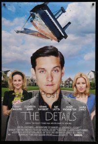 4w230 DETAILS DS 1sh '11 Tobey Maguire, Elizabeth Banks, Laura Linney, dropping piano!
