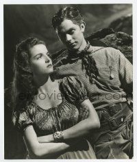 4x699 OUTLAW 7.25x9.75 still '46 c/u of sexy pouting Jane Russell & Jack Buetel, Howard Hughes