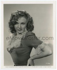 4x805 SHERLOCK HOLMES & THE VOICE OF TERROR candid 8.25x10 still '42 sexy Evelyn Ankers as Kitty!