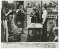 4x967 WHO'S AFRAID OF VIRGINIA WOOLF candid 7.75x9.25 still '66 Mike Nichols & Liz Taylor on set!