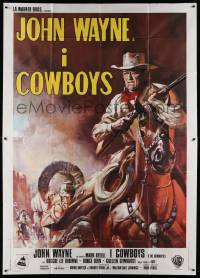 4y136 COWBOYS Italian 2p '72 cool different art of John Wayne with rifle on horseback!