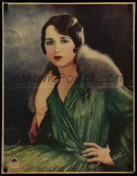 4z031 BEBE DANIELS personality poster '20s seated portrait in green silk dress with fur collar!