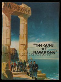 5h548 GUNS OF NAVARONE English souvenir program book '61 Gregory Peck, David Niven, Anthony Quinn!