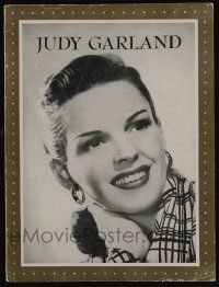 5h576 JUDY GARLAND souvenir program book '60s many wonderful images throughout her career!