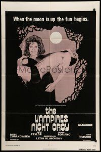 5j935 VAMPIRE'S NIGHT ORGY 1sh '74 wacky horror image, when the moon is up, the fun begins!
