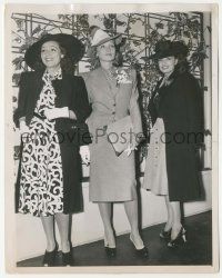 5m312 DOLORES DEL RIO/MARLENE DIETRICH/LILI DAMITA 7.25x9 news photo '30s dressed in fancy outfits!