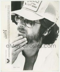 5m748 RAIDERS OF THE LOST ARK candid 8x9.75 still '81 best close up of director Steven Spielberg!
