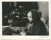 5m845 STANLEY KUBRICK 8x10 still '80 great candid c/u stranding by camera when he made The Shining!