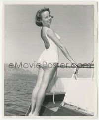 5m897 TERRY MOORE 8x10 still '60 in swimsuit taking advantage of Catalina Island filming location!