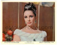 5m095 V.I.P.S color 8x10 still #9 '63 best c/u of sexy Elizabeth Taylor wearing jewelry & fur!