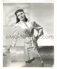 5m594 LUCKY PARTNERS 8.25x10 still '40 Ginger Rogers wearing ensemble of rich satin by Miehle!
