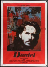 5p145 DANIEL Italian 1p '83 directed by Sidney Lumet, great close up of Timothy Hutton!