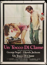 5p265 TOUCH OF CLASS Italian 1p '73 different sexy art of George Segal & Glenda Jackson!