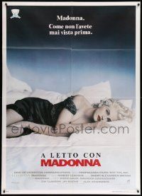 5p267 TRUTH OR DARE Italian 1p '91 In Bed With Madonna, the ultimate dare is to tell the truth!