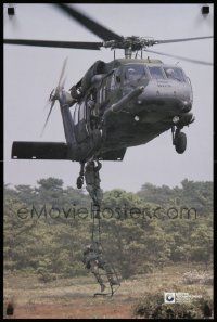 5t347 SIKORSKY AIRCRAFT 16x24 special '80s soldiers climbing from UH-60 Black Hawk helicopter!
