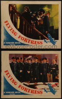 6c915 FLYING FORTRESS 2 LCs '42 Canadian soldiers & others with gas masks on stairs + cast image!