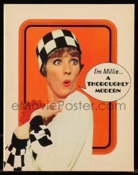 6d977 THOROUGHLY MODERN MILLIE souvenir program book '67 Julie Andrews, Mary Tyler Moore, Channing