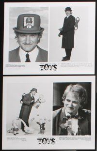 6d286 TOYS presskit w/ 24 stills '92 Robin Williams, Joan Cusack, directed by Barry Levinson!