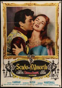 6f280 BLACK SHIELD OF FALWORTH Italian 1p '54 romantic close-up of Tony Curtis & Janet Leigh!