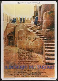 6f319 DESERT OF THE TARTARS Italian 1p '76 cool artwork of soldiers defending desert fortress!