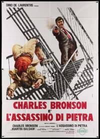 6f647 STONE KILLER Italian 2p '73 Casaro art of Charles Bronson shooting guy on fire escape!