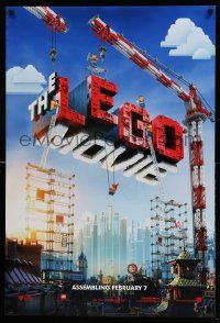 6r283 LEGO MOVIE teaser DS 1sh '14 cool image of title assembled w/cranes & plastic blocks!